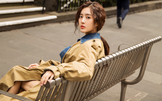 粤剧艺术大师红线女百年诞辰纪念图书在香港书展首发